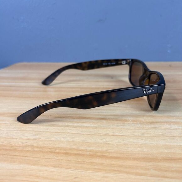 Ray-Ban RB2132 902 Tortoise Acetate New Wayfarer Sunglasses 52-18 Frame Only - Picture 4 of 7
